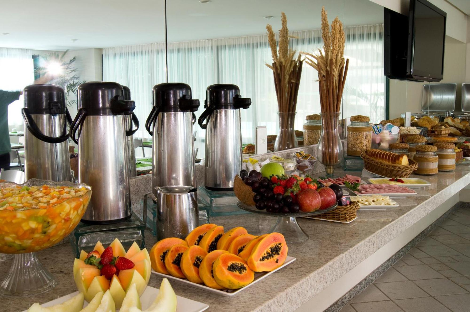 Hotel Costa Victoria Vitória Екстериор снимка